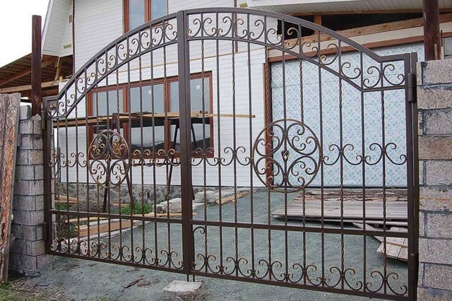 кованые и сварные ворота Троицк